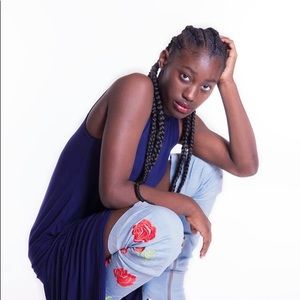 Meet your Posher, Joi